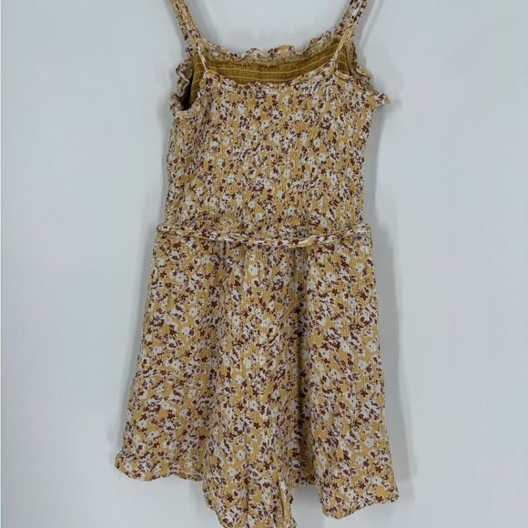 Abercrombie & Fitch Floral Smocked Romper in Yellow | Small - Picture 6 of 7